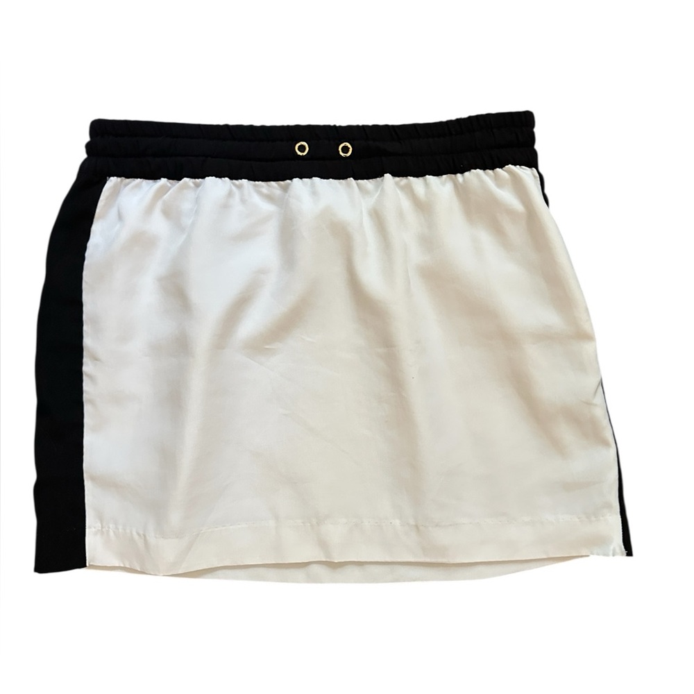 Express Y2K size small black and white mini